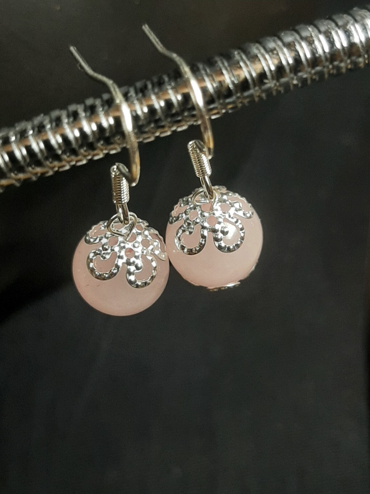 Picture 1 of 4