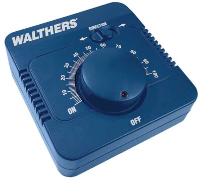 Walthers ~ Any Scale ~ DC Train Controller Power Pack With AC Output ~ 942-4000