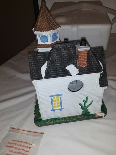 Coventry Cove By Lemax Lighted Building Rosebud Chapel. NIB. - Picture 5 of 6