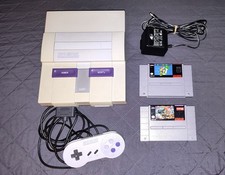 Super Nintendo SNES Console Super Mario World Street Fighter 2 Bundle GREAT