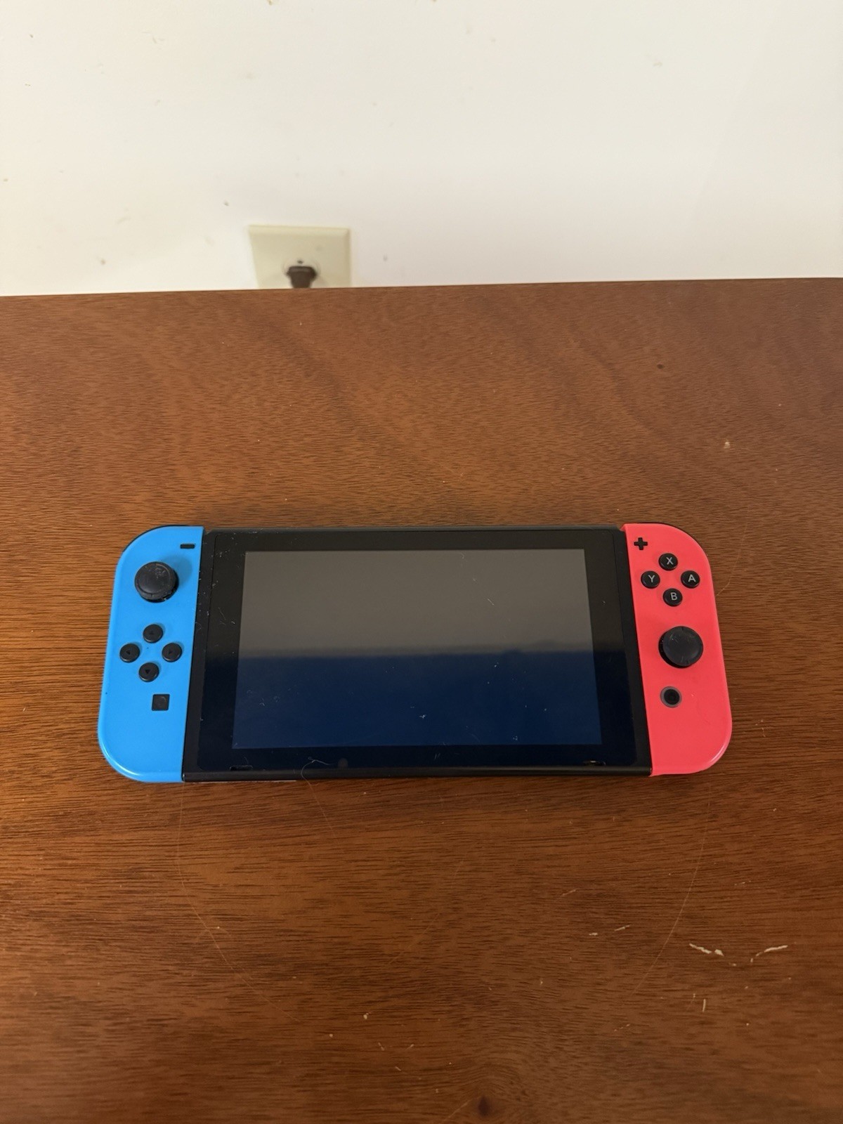 Nintendo Switch (HAC-001) - Handheld Console & Joycons Tested Working