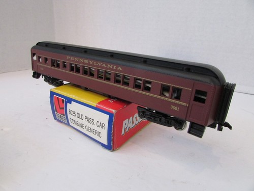 Coche de pasajeros Life Like 3501 Pennsylvania Pullman escala HO marrón buen lote-E5 | Zustand: Used
