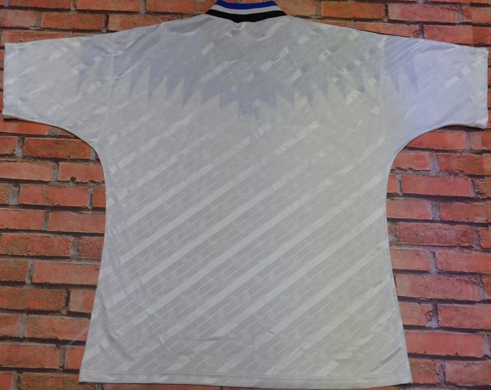 Maillot Umbro Streetwear Nolel Vintage Taille XL - Occasion