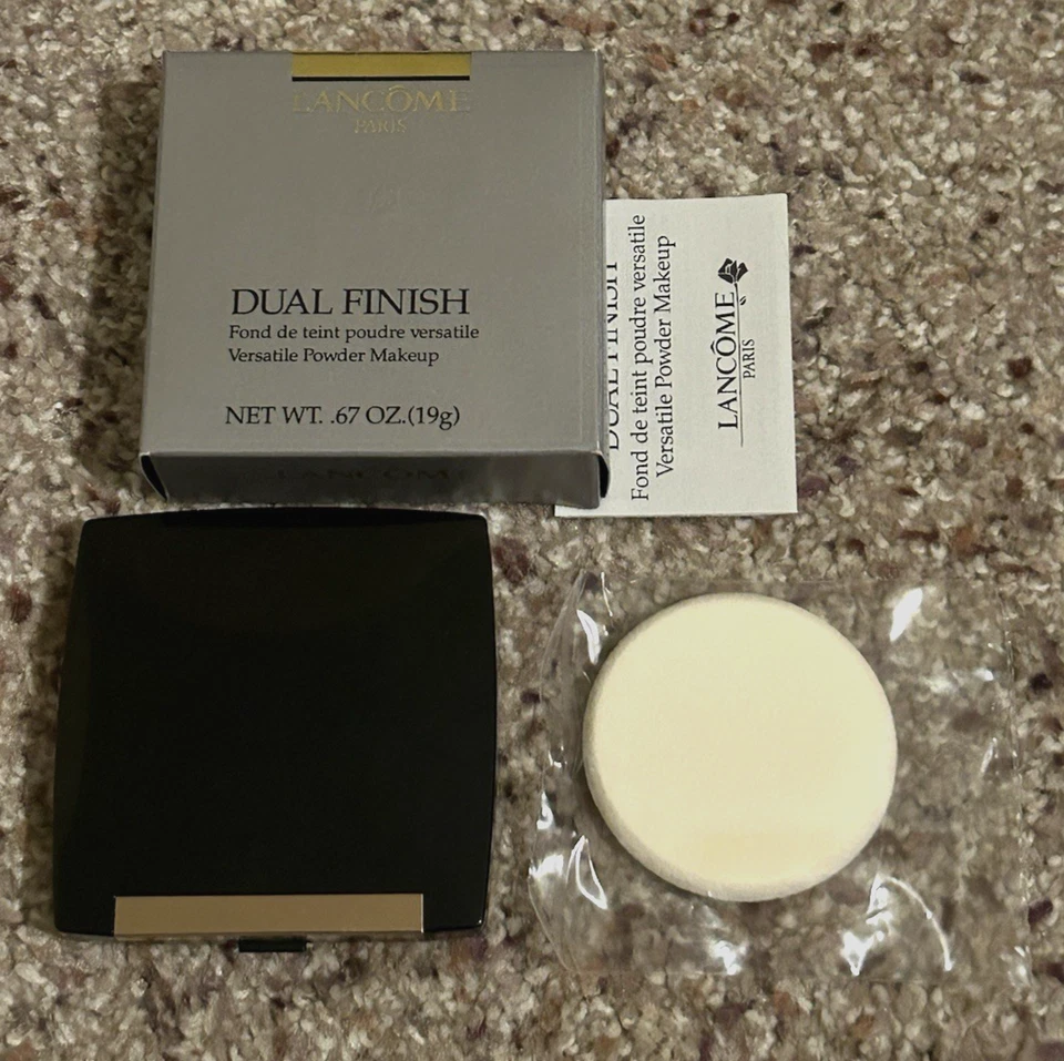 Lancome Dual Finish Versatile Powder Makeup MATTE AMANDE III 0.67 oz RARE *READ - Image 4 of 4