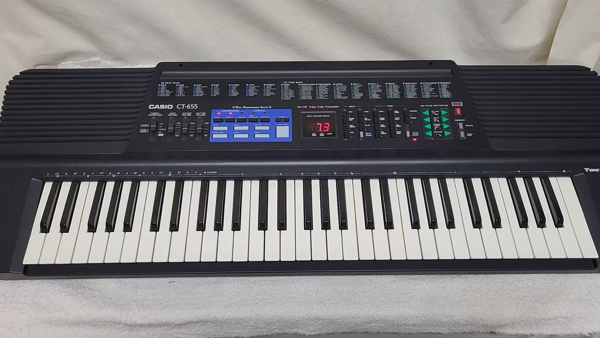 CASIO CT-655 Tone Bank 61-key Keyboard Synthesizer Memory & Tone