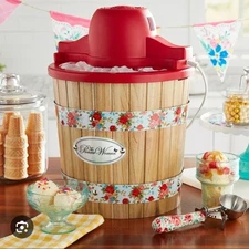 The Pioneer Woman 4 Quart Ice Cream Maker - Sweet Rose (PWS136211223001)