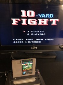 🔥10-Yard Fight-Nintendo 1985-TESTED/WORKS-NES Game W/ Protective Case🔥