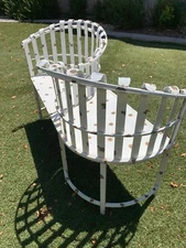 Metal Garden Courting Bench Seat Chair Outdoor Furniture Pickup N Las Vegas NV 