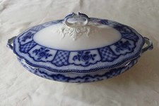 W.H. Grindley Melbourne Pattern 12" Flow Blue covered vegetable bowl c 1891-1914