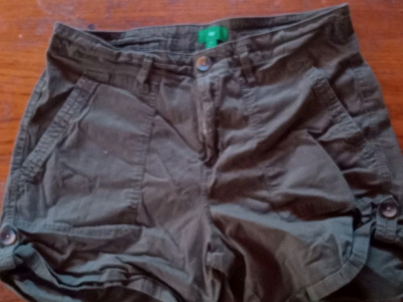 DIP ARMY GREEN CHINO SHORTS WOMEN SZ 12 32X5"