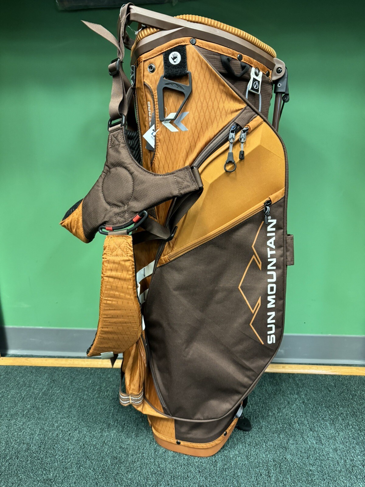 Sun Mountain 4.5 14 Way Stand Bag 2024 | favors.com