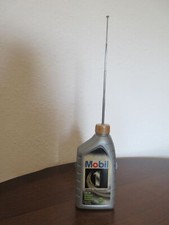 Radio im MOBIL Motoröl Design Öl Kanister 