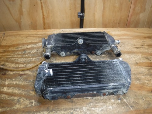 1997 Yz250 Radiators Left Right Yz125 Yz250 Yz400 1996 1997 1998 1999 2000 2001 - Picture 5 of 6