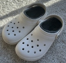 Unisex Crocs Classic White Clogs Shoes with Faux Fur Sz. W7 M5