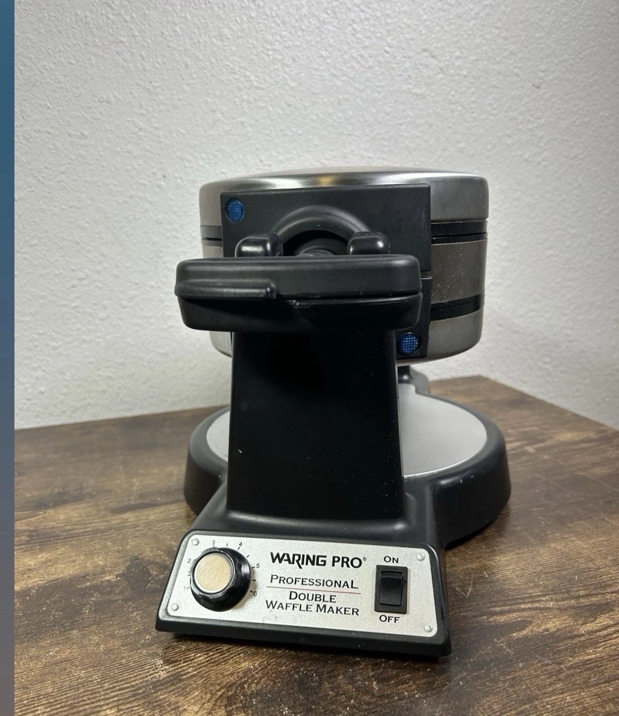 Waring Professional Double Belgian Waffle Maker Model WWM1200PC TESTED WORKING