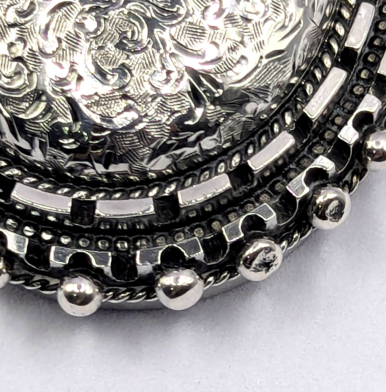 Antique Victorian Low Grade Solid Silver Large En… - image 3