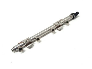 VW Audi Seat Skoda 1.4 TSI Kraftstoffverteiler Einspritzleiste 04E133320D