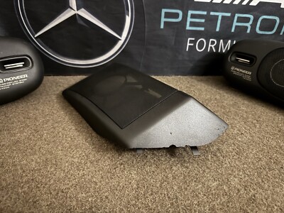 メルセデスベンツ W124 純正ワゴンリアドアスピーカーカバー左右 ブラック OEM 93-95 Genuine Mercedes W124 Rear Left Speaker Bezel Cover