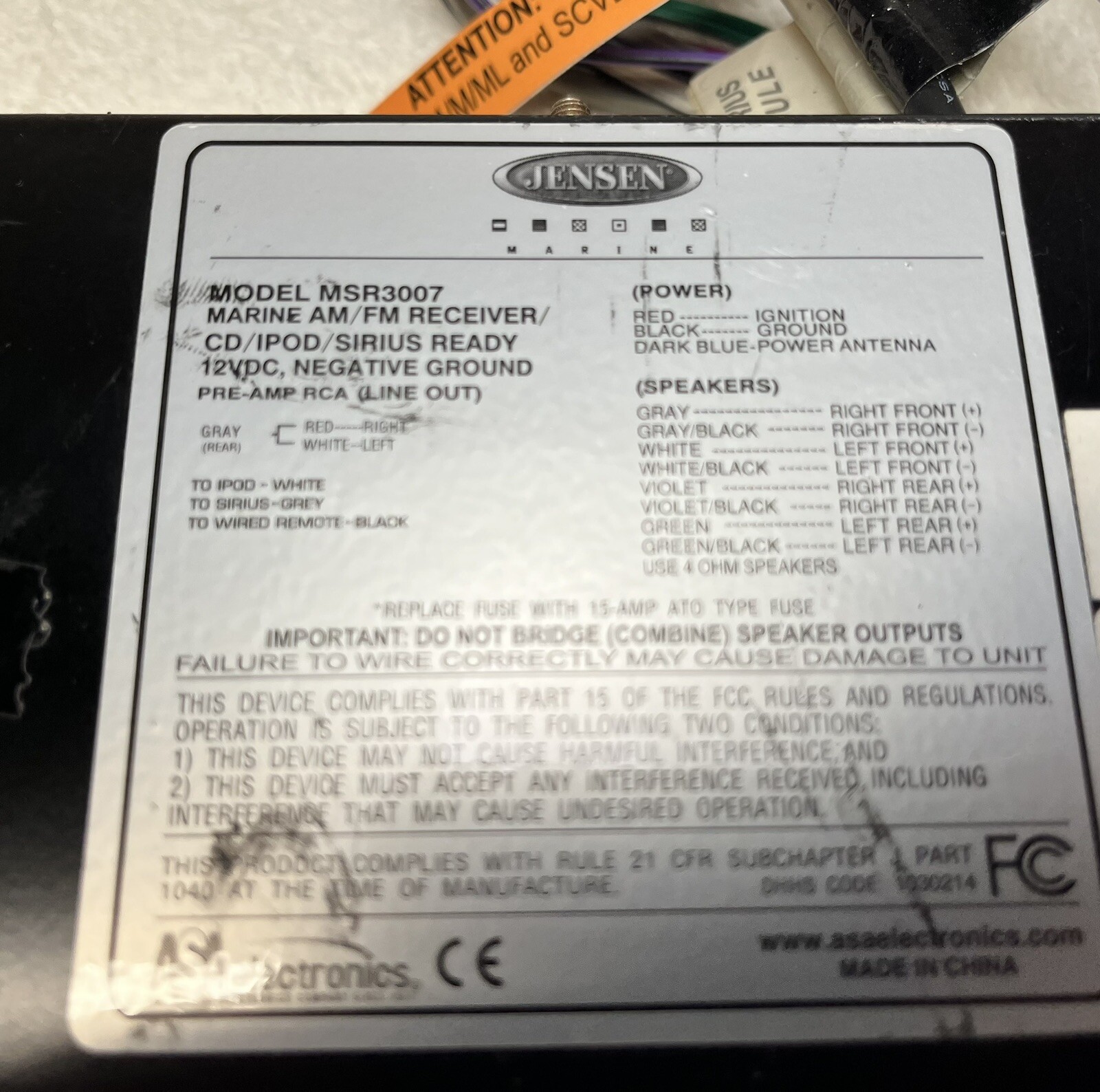 JENSEN MARINE AM/FM CD RECEIVER STEREO MSR3007 W/ MWR100 WIRED REMOTE