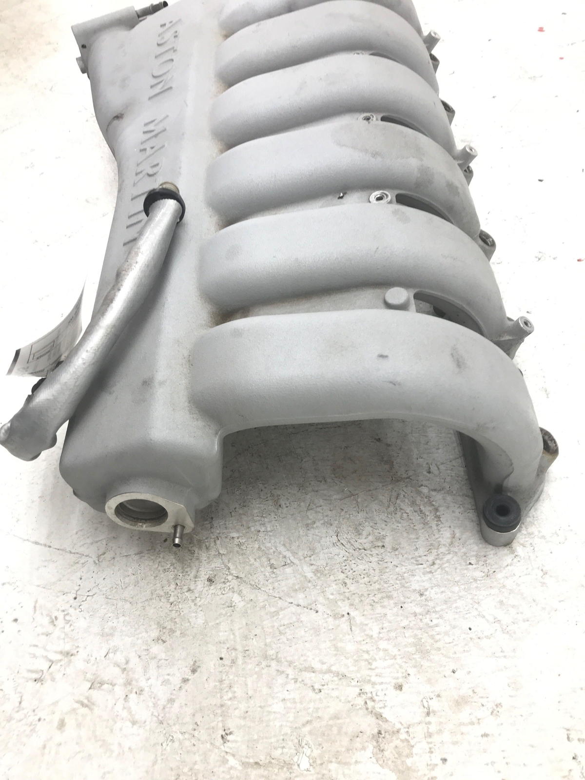 2011-2020 ASTON MARTIN RAPIDE 6.0L V12 INTAKE MANIFOLD LEFT 8G439424DA OEM
