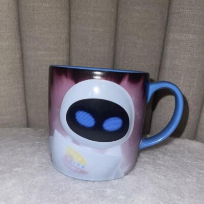 Disney Pixar Wall-E Eve Die Zukunft ist jetzt Tasse 10 Unzen 3D Disney Store Exklusiv 