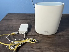 NETGEAR Orbi RBR50 Router Home Mesh WiFi Tri-band AC3000 w/Power Cord