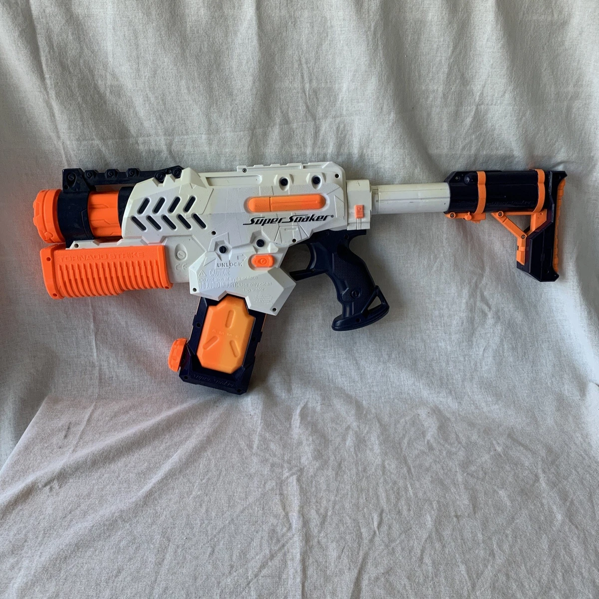 Nerf super soaker store tornado strike
