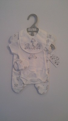 up to 5lb baby girl clothes