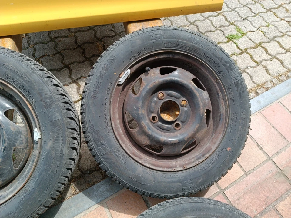 Original Ford KA RBT Satz Winterräder Stahlfelgen 155/70R13 75T 5-6mm DOT 0722 - Bild 4 von 4