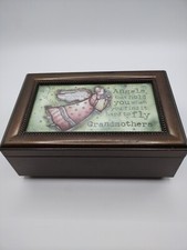 Grandmother 6" Music Box Plays "Amazing Grace " From Carson Home Accents