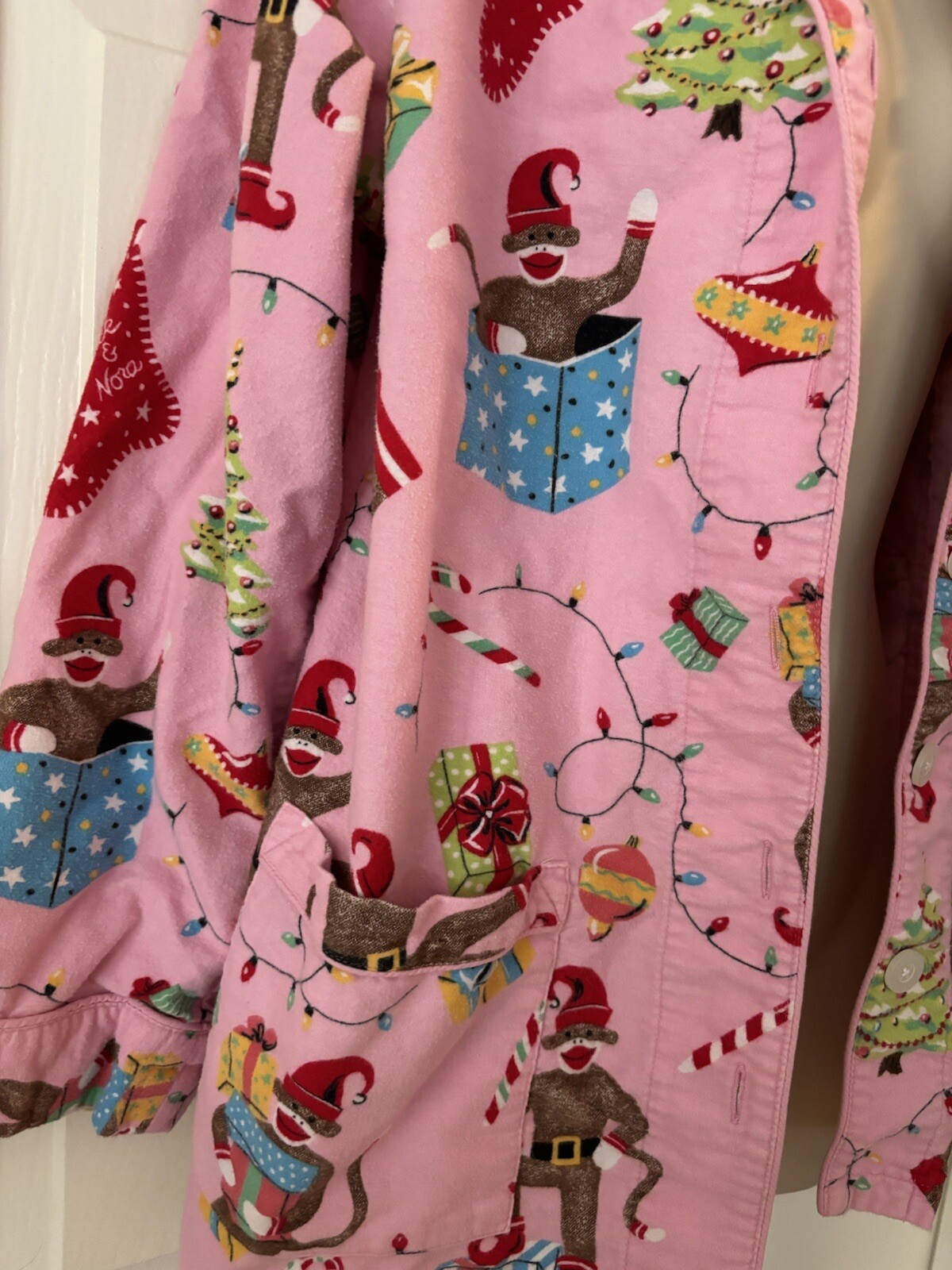 SAOLA Nick and Nora Calzino Natalizio Flanella Scimmia Rosa Pigiama Bottone Solo Top M