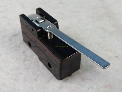 Ein Omron Limit Basic Schalter Z-15GW55
