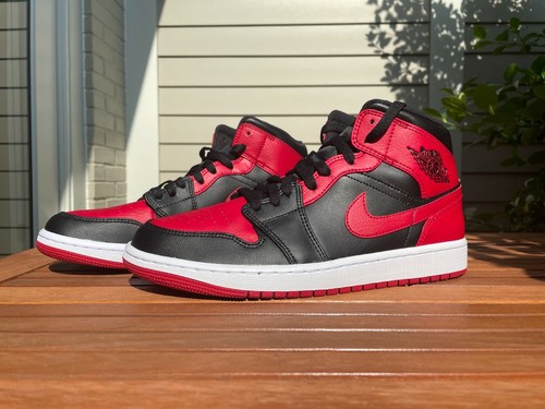 Nike Air Jordan 1 Mid Sneakers - Banned 