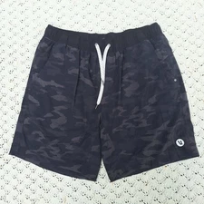 Vuori Kore Shorts Mens 7” Black Camo Lined Gym Athletic Outdoor V302 - XL
