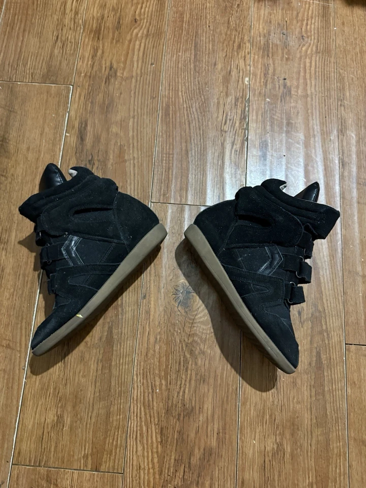 Vintage thrashed Isabella Morant black suede shoes 10.5 woman’s sneaker ￼￼ - Image 3 of 4