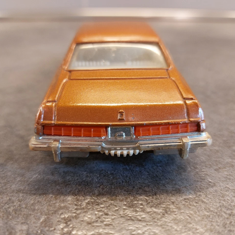 CORGI TOYS 290 BUICK REGAL TENENTE KOJAC scala 1:36 Made in Great Britain 1976 - Immagine 4 di 4