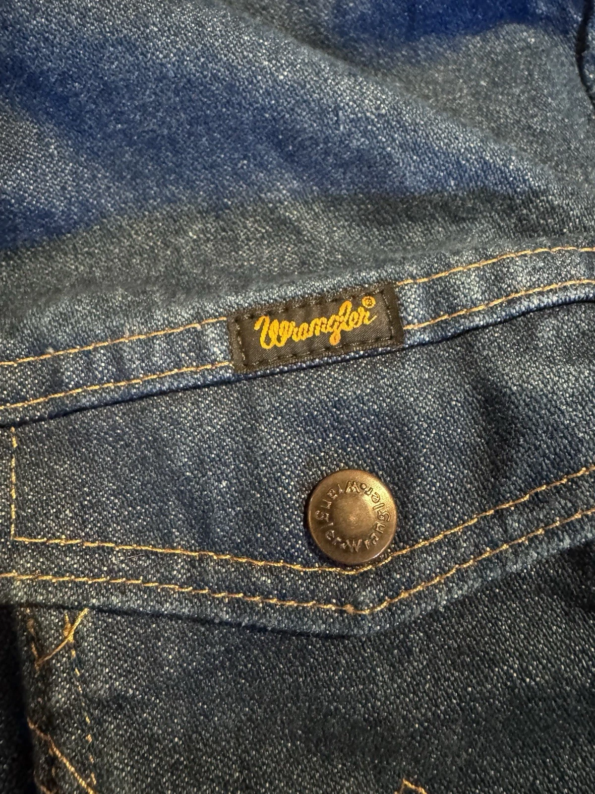 Wrangler Trucker Jacket Blue Denim Broken Twill Large Authentic Western - product detail image 7