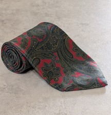 Geoffrey Beene 100 Italian Silk Men's Red Tie W/ Green And Blue Paisley 57x3.75