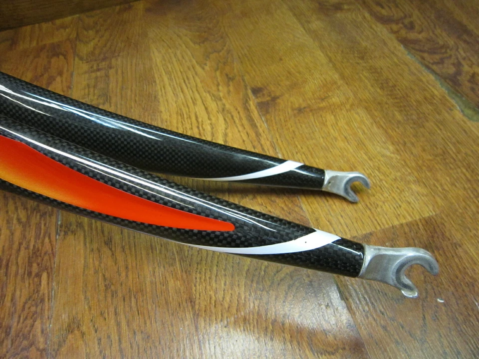 CASATI FULL CARBON THREADLESS 1 1/8" x 8 1/4" 700C FORK 100x9qr & FSA HEAD SET - Image 3 of 4