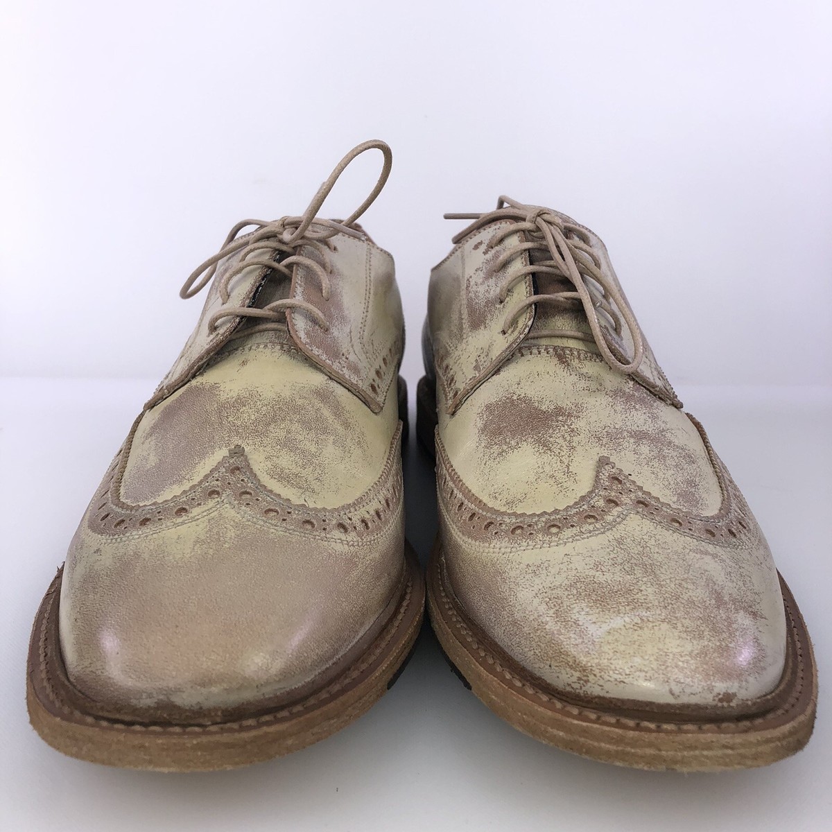 Frye Men display picture 1