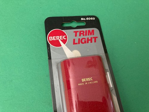VINTAGE BEREC TRIM LIGHT FLASHLIGHT 80'S ENGLAND NEW - Picture 2 of 3
