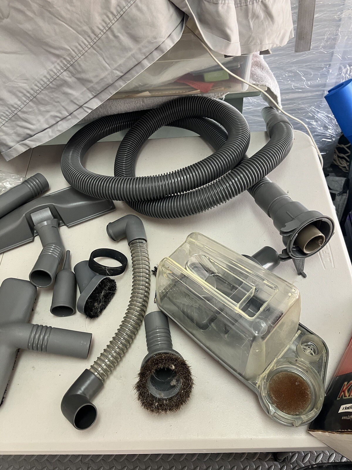 KIRBY SENTRIA G10D VACUUM CLEANER SHAMPOO SYSTEM SHAMPOOER ATTACHMENTS