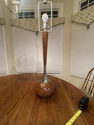 VTG MCM Teak Wood Laurel Lamp Co. Tony Paul Style Teak & brass Table lamp 60’s - Picture 2 of 19
