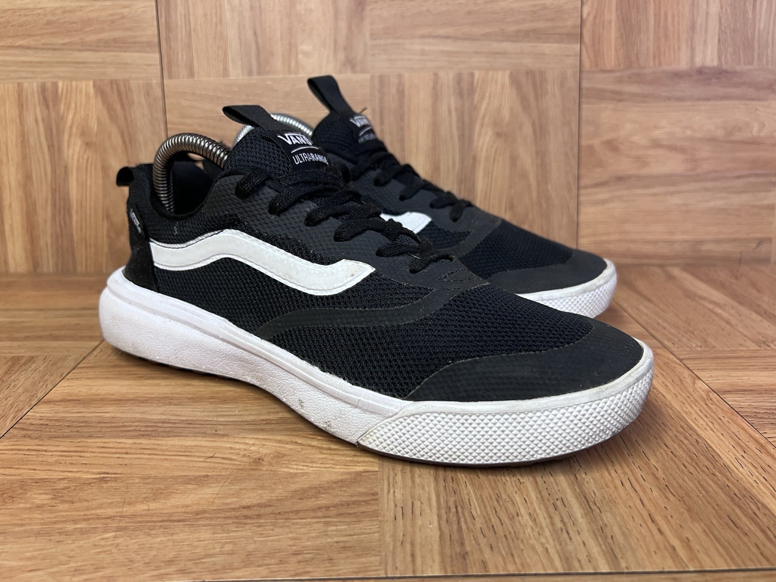 RARE🔥 7.5 - VANS ULTRARANGE EXO Black Action Sneakers Men's Skateboarding Shoe