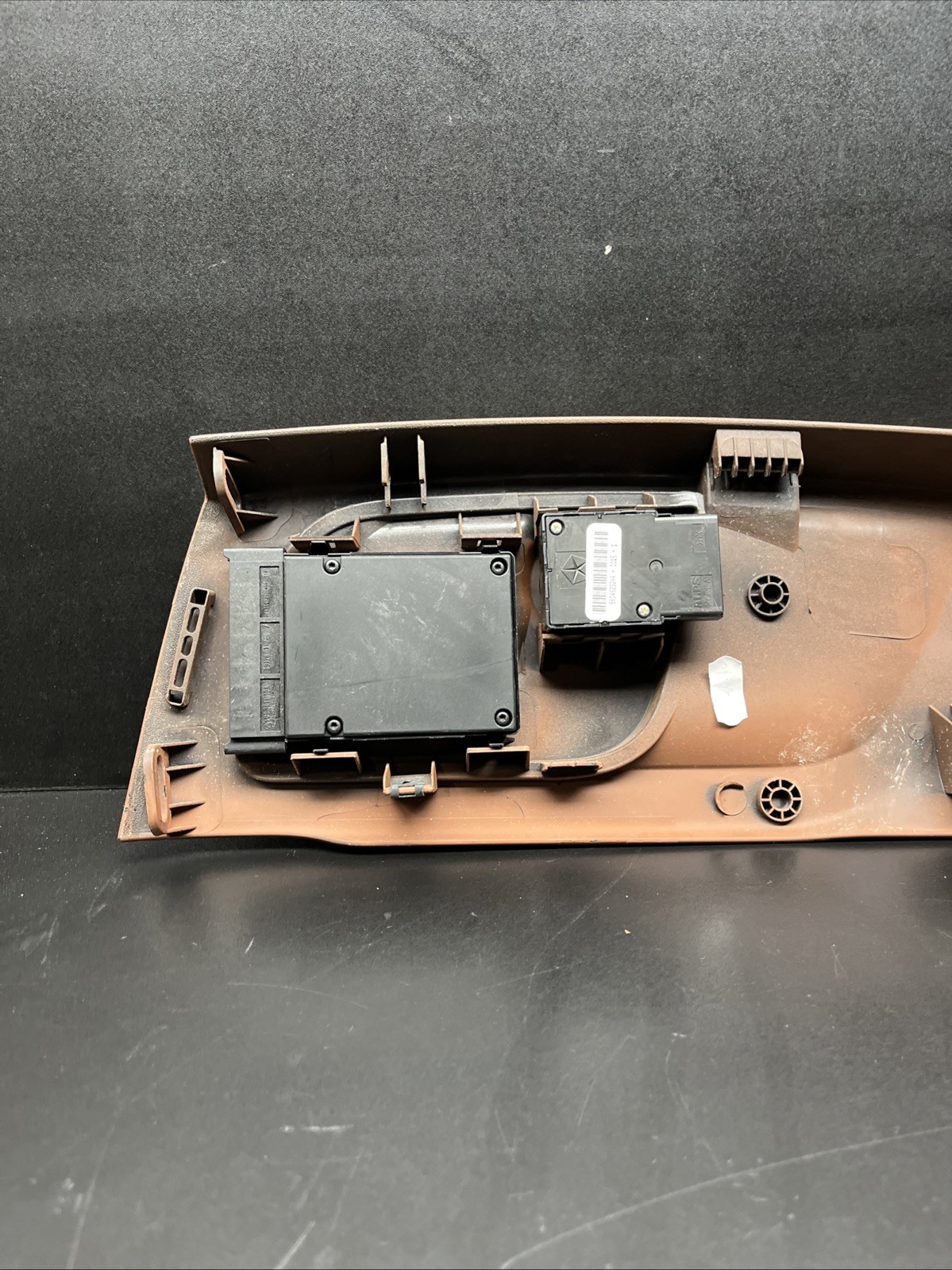 14-22 Maserati  Ghibli M157 Front Right Side Seat Switch Cover Trim Brown Oem