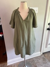 Old Navy Olive Green Short Sleeve With Pockets Dress In Woman’s Large GUC 