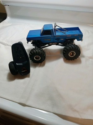 1/24FCX24 スマッシャーV2 FMS FCX24 Smasher V2 Blue 1/24 Scale 4WD Monster Truck - RTR
