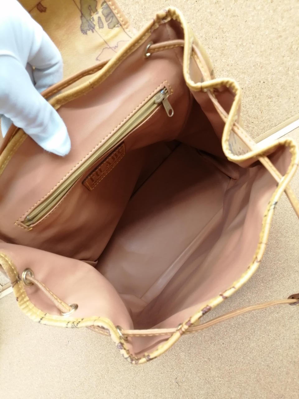 Backpack Model Map Pattern Color Camel PRIMA CLAS… - image 11