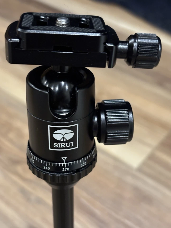 Sirui Table Top Mini Tripod Black 3T-35K - Image 2 of 4