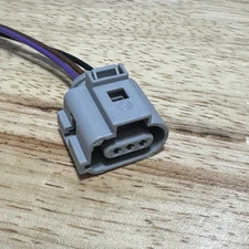 GENUINE CRANKSHAFT POSITION SENSOR CONNECTOR FOR 98-12 VOLKSWAGEN 3B0973703G